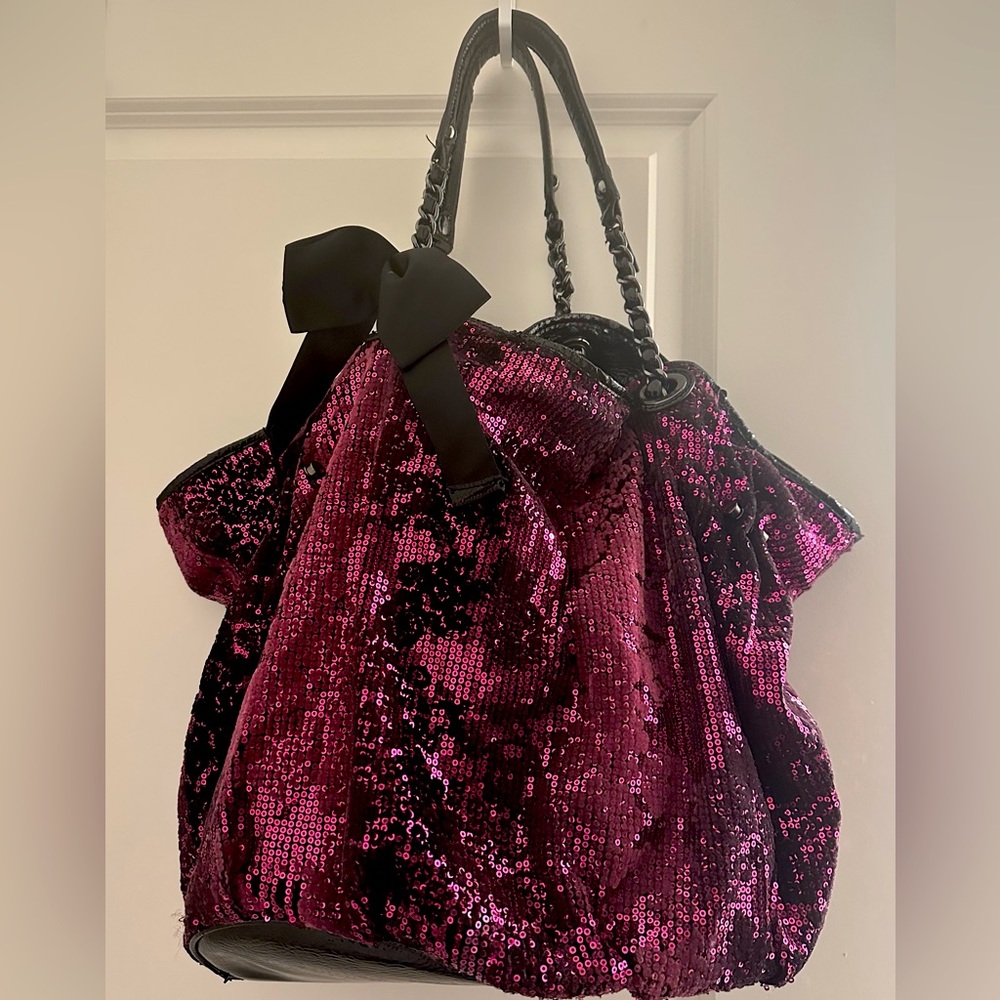 💜🖤Betsey Johnson Sequin Hobo Bag PLUS Matching Wallet!! 🖤💜